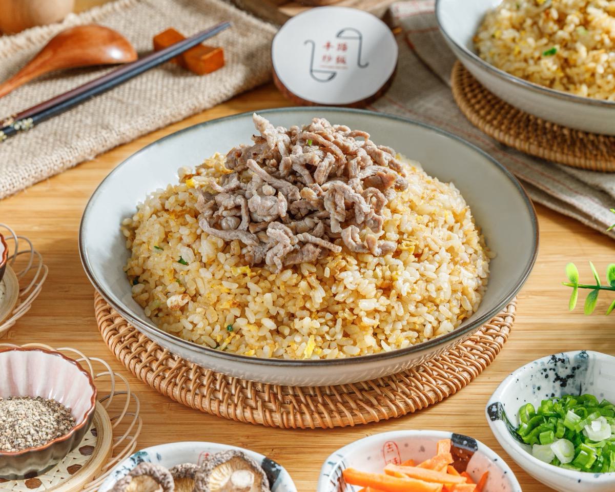 什錦炒麵Egg Fried Rice